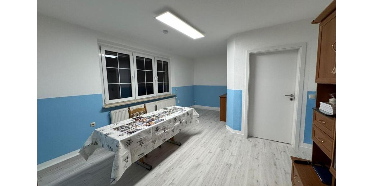 Einfamilienhaus Ilmenau - 9 Zimmer, 184 m&sup2;, 1.700&euro; | Angebot:26024492