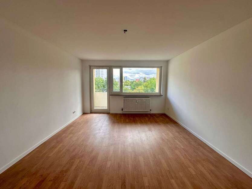 Wohnung zum Mieten in Nürnberg 838 € 61.11 m² 2 zimmer