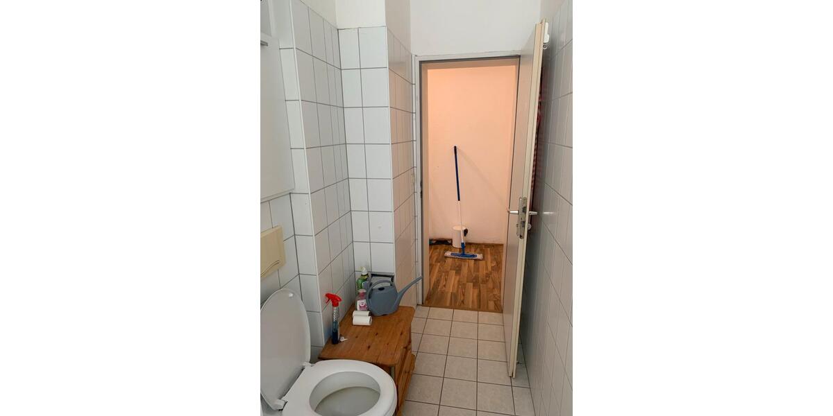 Etagenwohnung Greifswald - 3 Zimmer, 18 m&sup2;, 400&euro; | Angebot:26321335