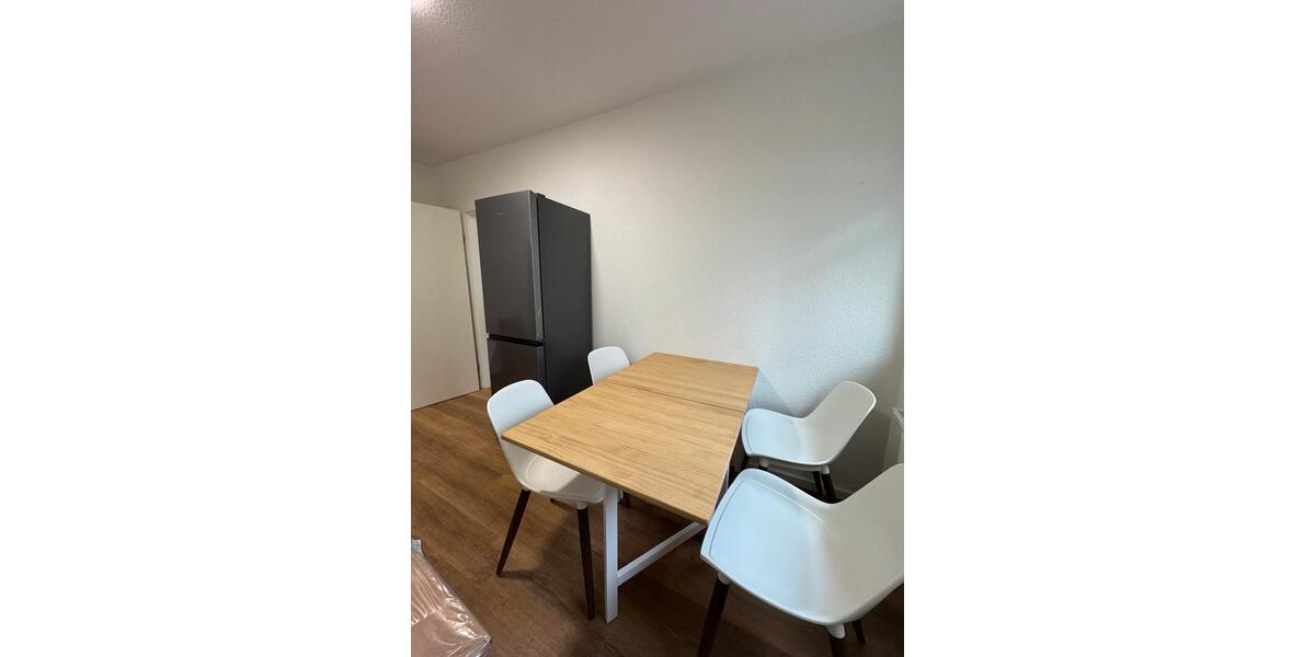 Wohnen auf Zeit Kassel Fasanenhof - 4 Zimmer, 13 m&sup2;, 350&euro; | Angebot:26541287