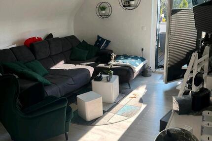 3 Zimmer Wohnung im Zweifamilienhaus + DG 3 zimmer