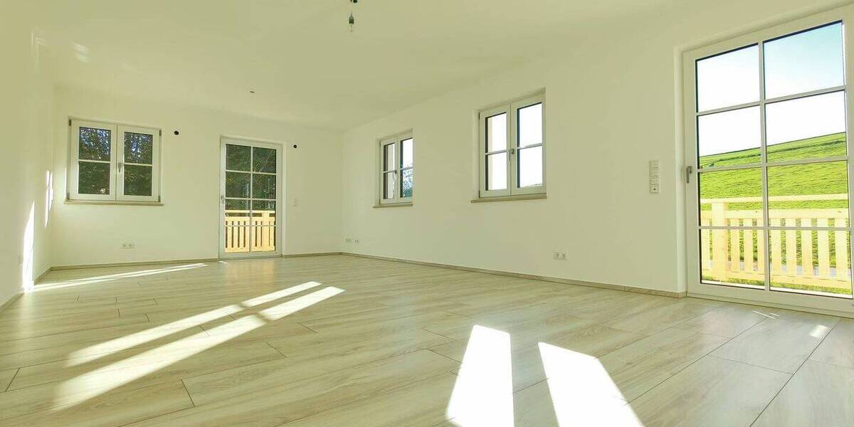 Etagenwohnung Riedering Farnach - 3 Zimmer, 88 m&sup2;, 1.240&euro; | Angebot:26763508
