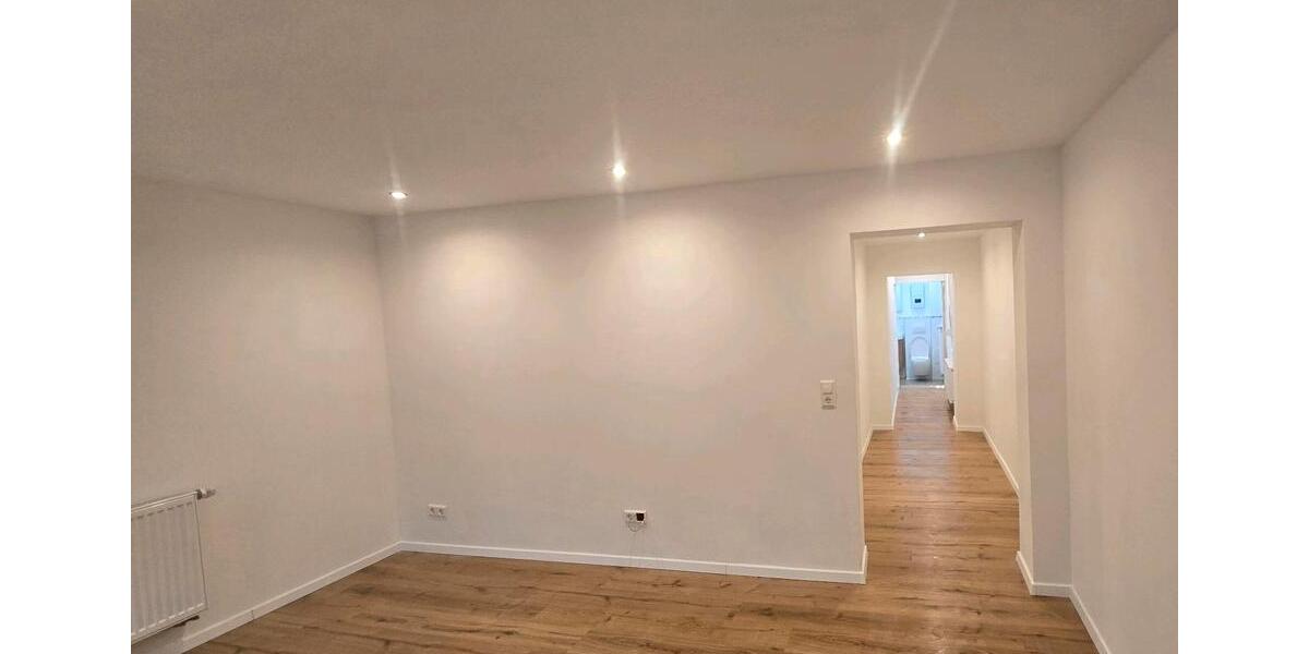 Neu Sarnierte 2 Zimmer Wohnung 50 qm zentral in Backnang 2 zimmer