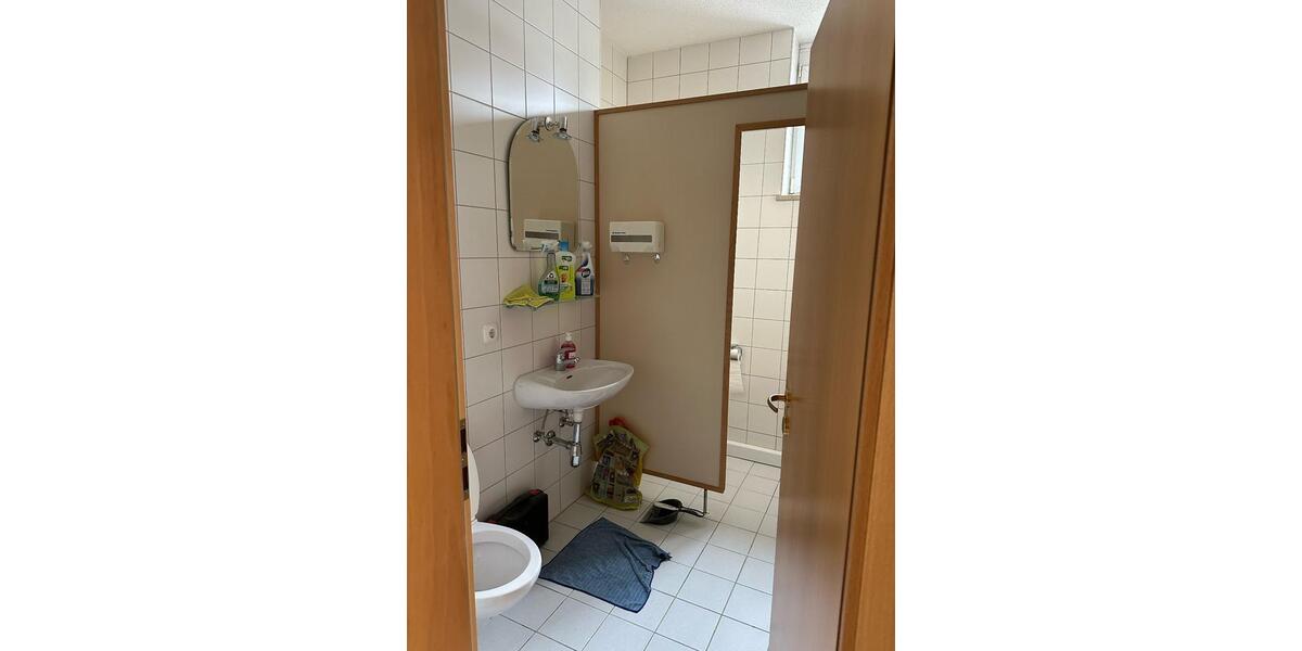 Etagenwohnung Eschlkam - 3 Zimmer, 86 m&sup2;, 800&euro; | Angebot:25655346