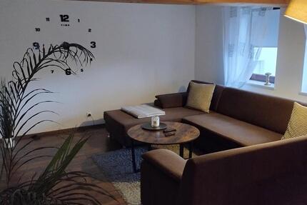 Haus Eichenzell - 4 Zimmer, 130 m&sup2;, 900&euro; | Angebot:26226432