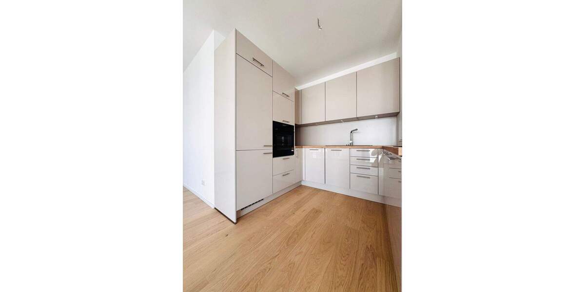 Etagenwohnung Berlin Prenzlauer Berg - 2 Zimmer, 61 m&sup2;, 1.443&euro; | Angebot:26796565