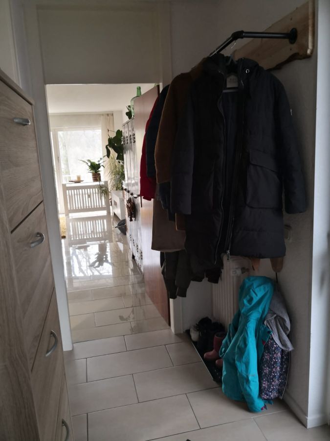 3 Zimmer, Südbalkon, Küche, Bad 3 zimmer