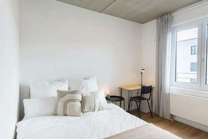 WG-Zimmer in Frankfurt am Main 655 € 10 m² zimmer