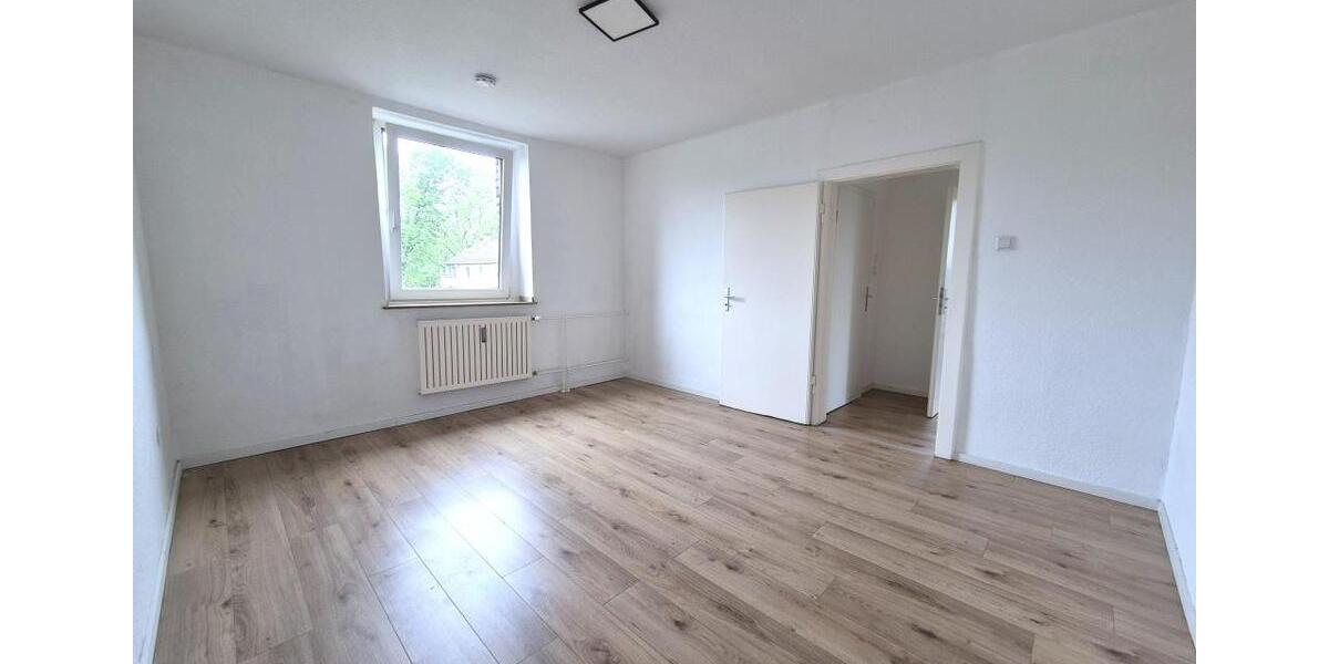 Etagenwohnung Duisburg Hamborn - 2 Zimmer, 55 m&sup2;, 390&euro; | Angebot:26479423