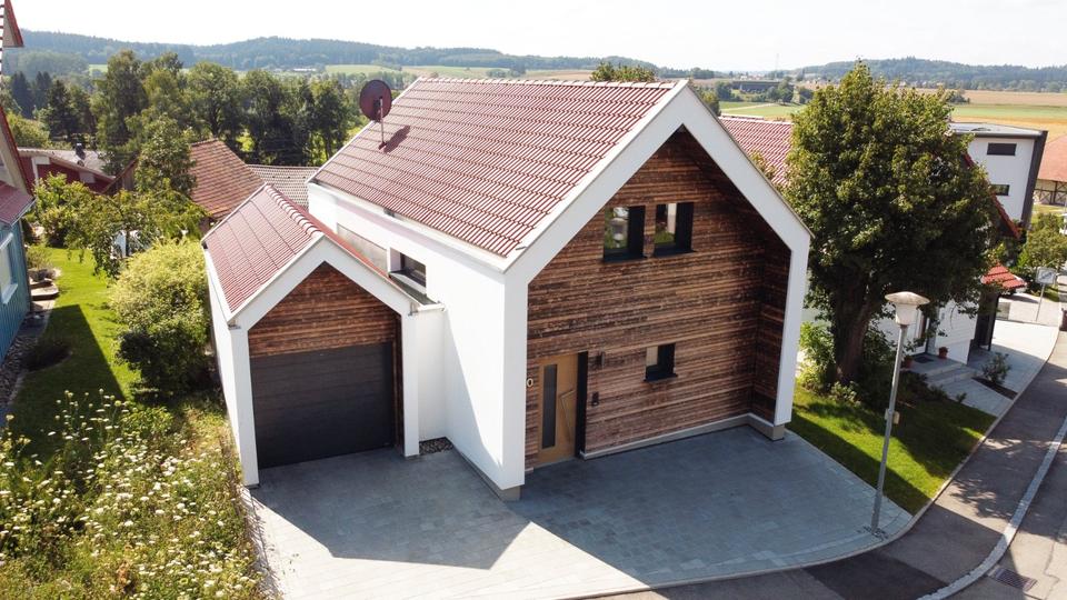 Einfamilienhaus Hoßkirch - 2 Zimmer, 72 m&sup2;, 1.200&euro; | Angebot:26698142