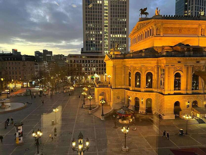WG-Zimmer in Frankfurt am Main 1.100 € 15 m² zimmer