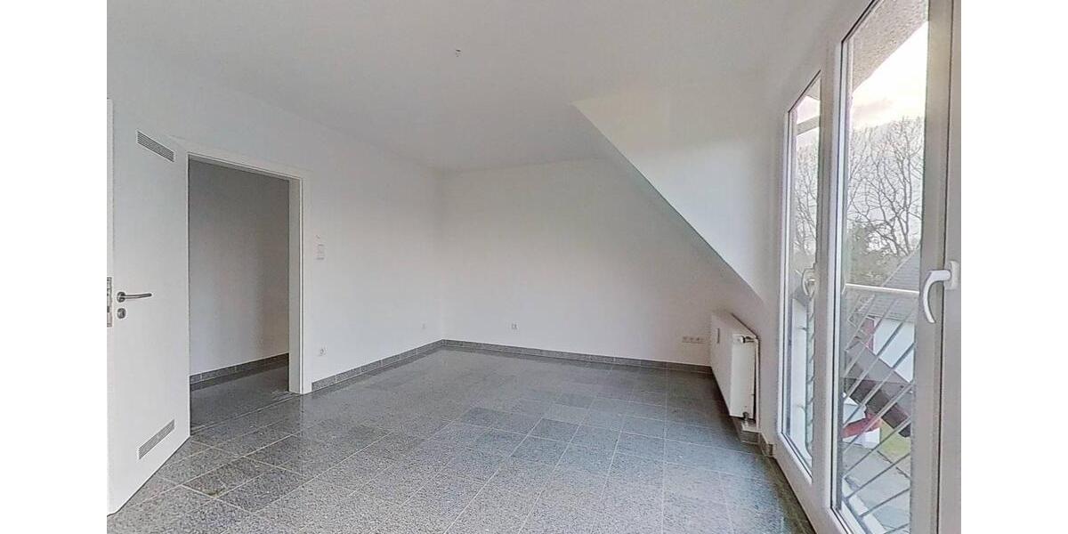 Etagenwohnung Solingen - 4 Zimmer, 73 m&sup2;, 789&euro; | Angebot:24884975