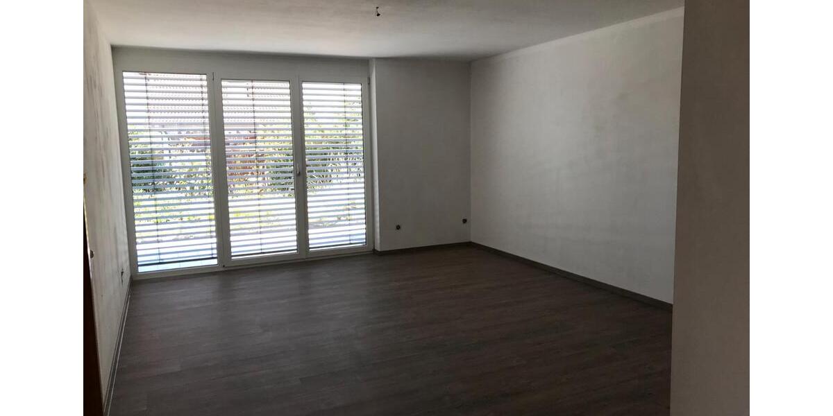 Etagenwohnung Birkenfeld - 3 Zimmer, 90 m&sup2;, 870&euro; | Angebot:26050516