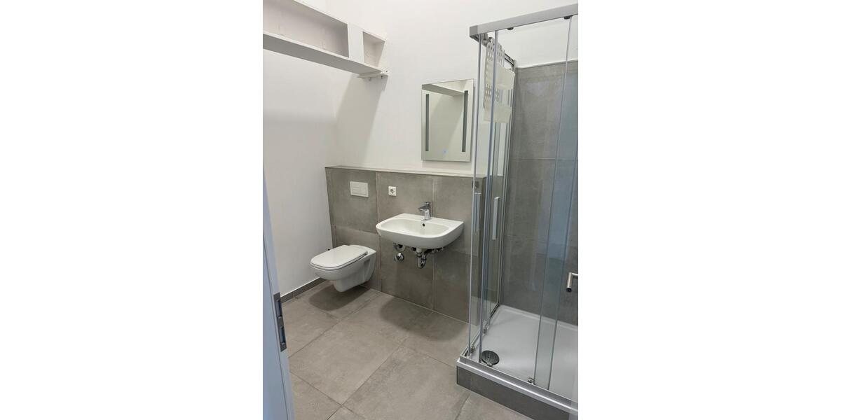 Wohnen auf Zeit Leverkusen Bergisch Neukirchen - 1 Zimmer, 30 m&sup2;, 70&euro; | Angebot:25989700