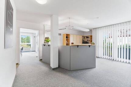 Gewerbeobjekt Oberstenfeld - 6 Zimmer, 1.650&euro; | Angebot:26799209