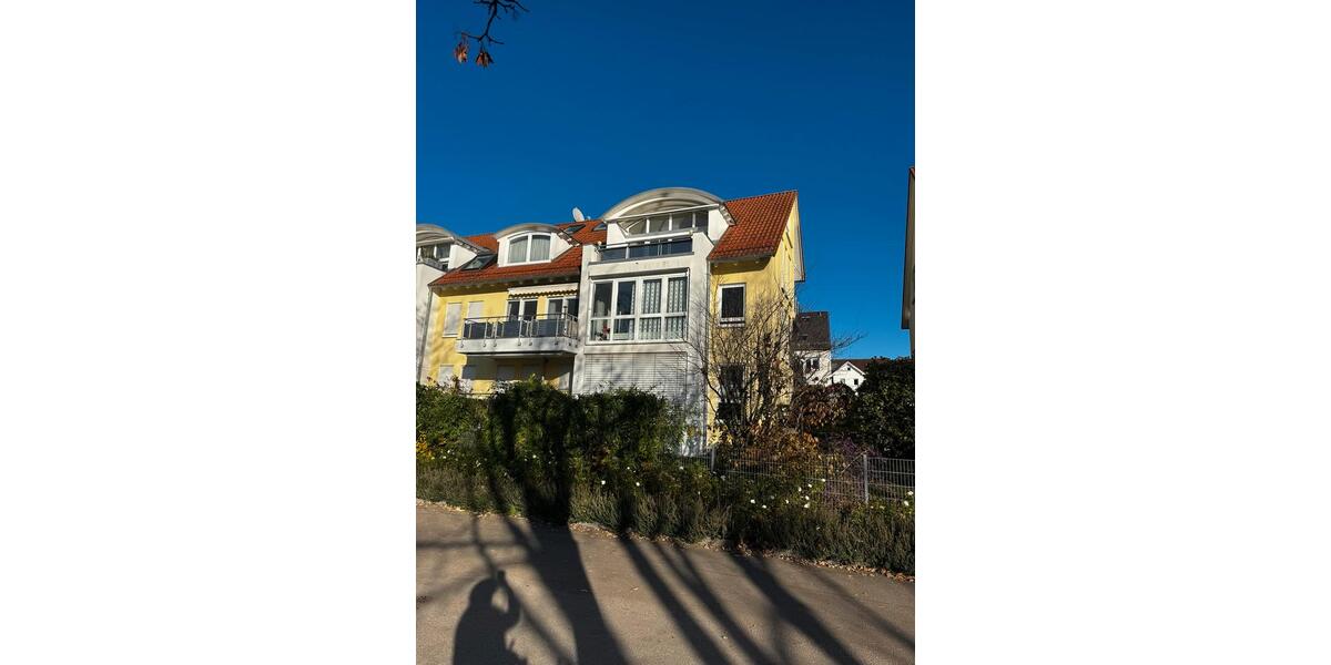Erdgeschoßwohnung Böblingen - 2 Zimmer, 60 m&sup2;, 1.400&euro; | Angebot:26663428
