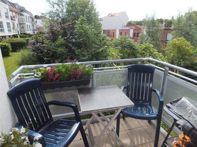 Ein nettes, kleines und helles 2- Z-Appartement mit Süd-Balkon, Aufzug und TG direkt am Auwald