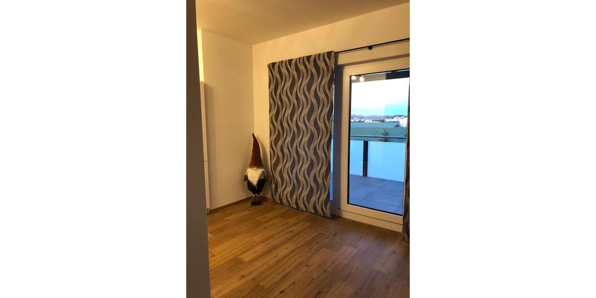 Dachgeschoßwohnung Altötting - 3 Zimmer, 100 m&sup2;, 1.200&euro; | Angebot:24477723