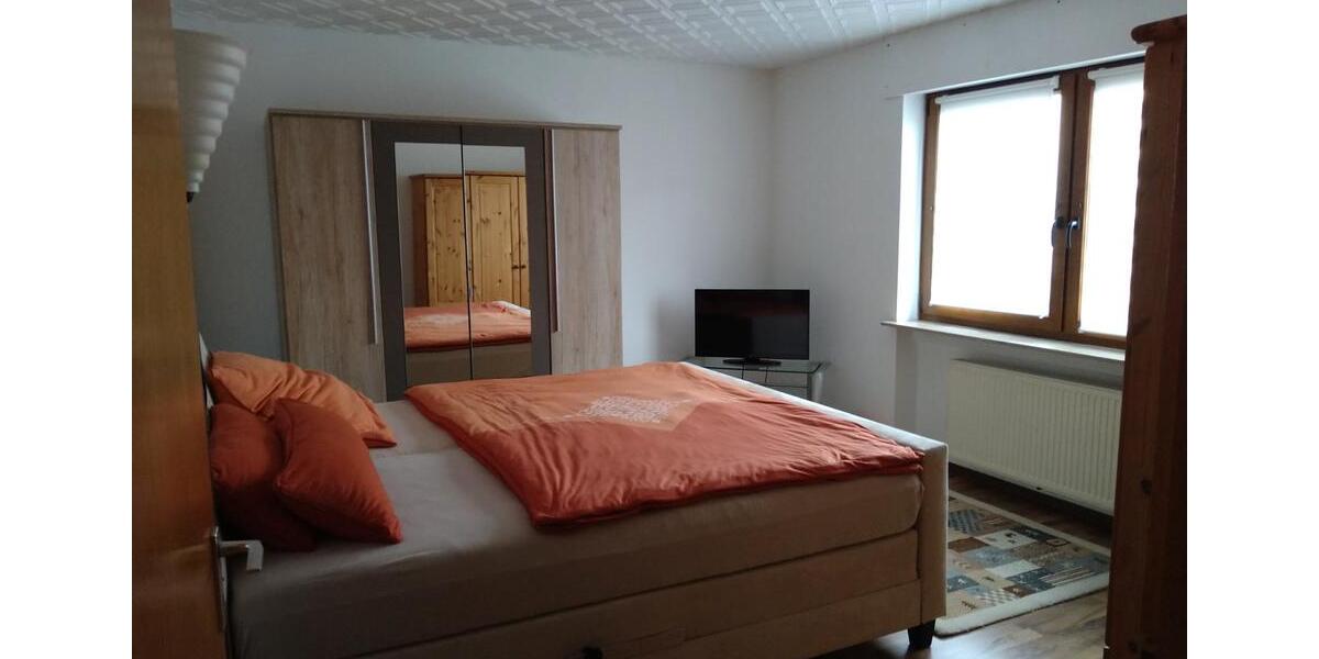 Etagenwohnung Schiffweiler - 2 Zimmer, 67 m&sup2;, 500&euro; | Angebot:26413189