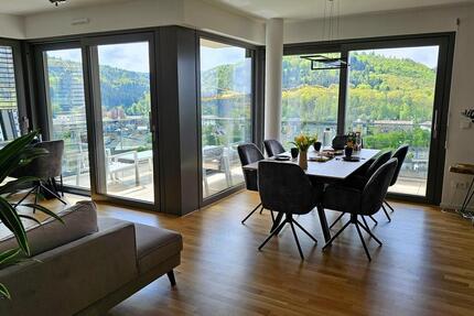 Wohnung Lahr (Schwarzwald) - 3 Zimmer, 92 m&sup2;, 1.350&euro; | Angebot:25231550