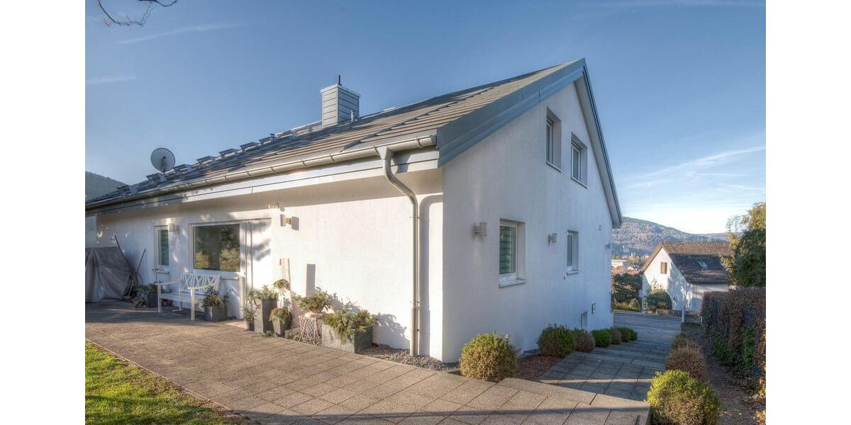 Einfamilienhaus Bürgstadt - 8 Zimmer, 326 m&sup2;, 2.750&euro; | Angebot:25751695