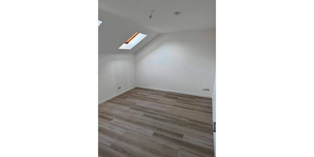 Dachgeschoßwohnung Gevelsberg - 2 Zimmer, 52 m&sup2;, 570&euro; | Angebot:24691905