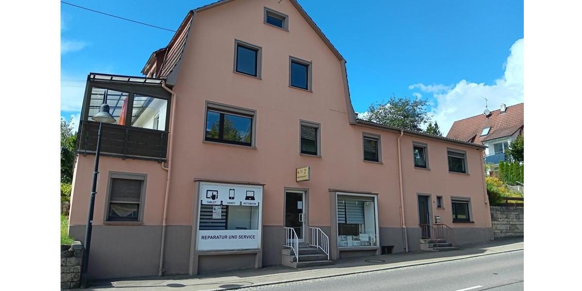 Zentrales Haus mit großem Garten 8 zimmer