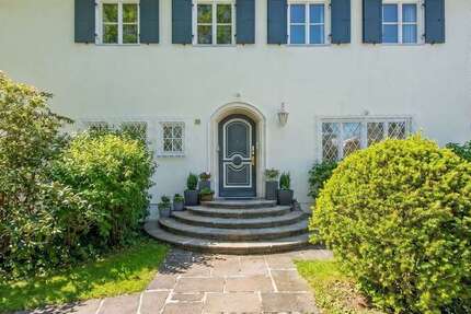 Haus Geretsried - 8 Zimmer, 312 m&sup2;, 4.992&euro; | Angebot:26830136