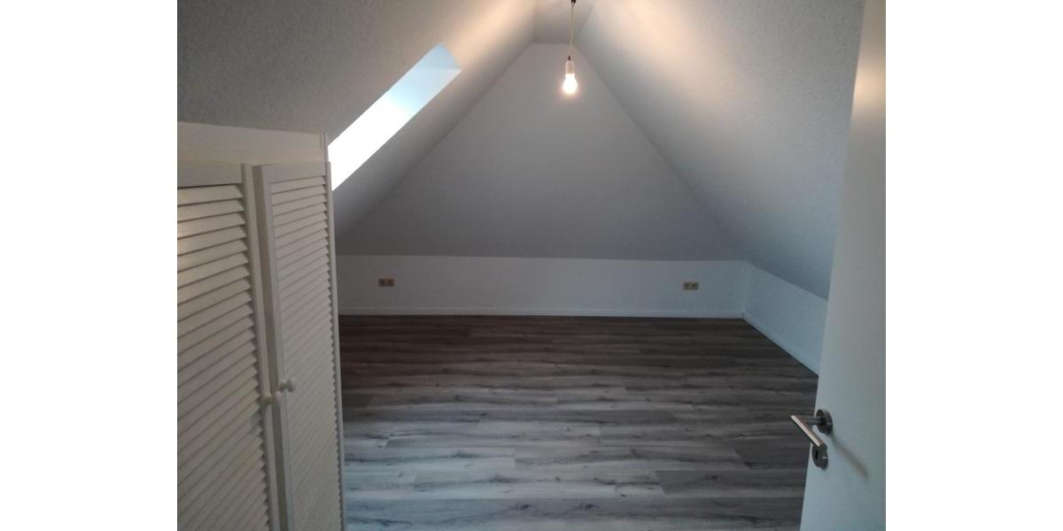 Dachgeschoßwohnung Visselhövede - 2 Zimmer, 35 m&sup2;, 310&euro; | Angebot:25052265