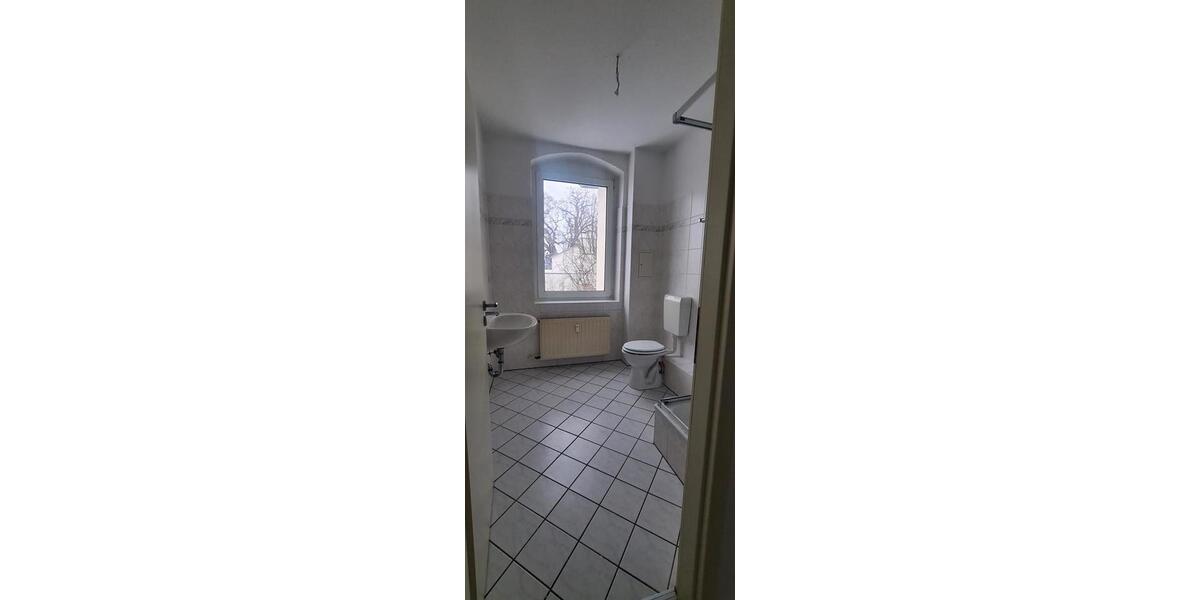 Dachgeschoßwohnung Magdeburg Beyendorf-Sohlen - 4 Zimmer, 96 m&sup2;, 595&euro; | Angebot:26481149