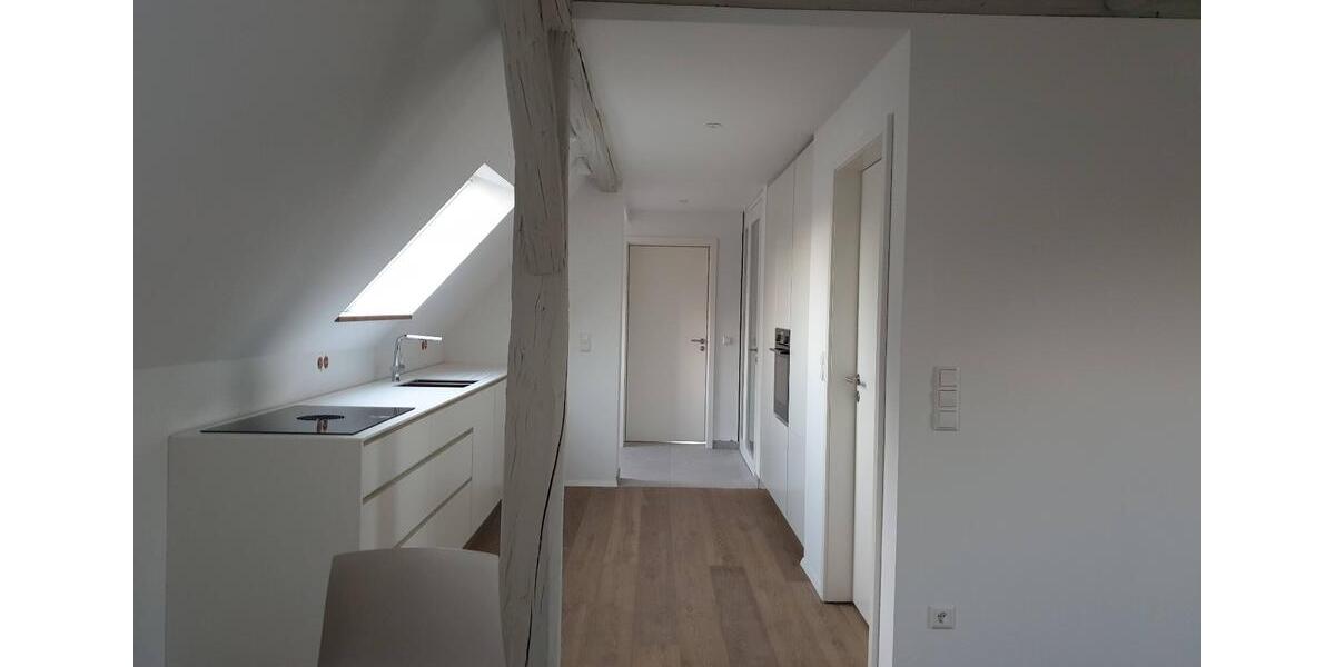Dachgeschoßwohnung Mönchsroth - 3 Zimmer, 78 m&sup2;, 700&euro; | Angebot:26566516