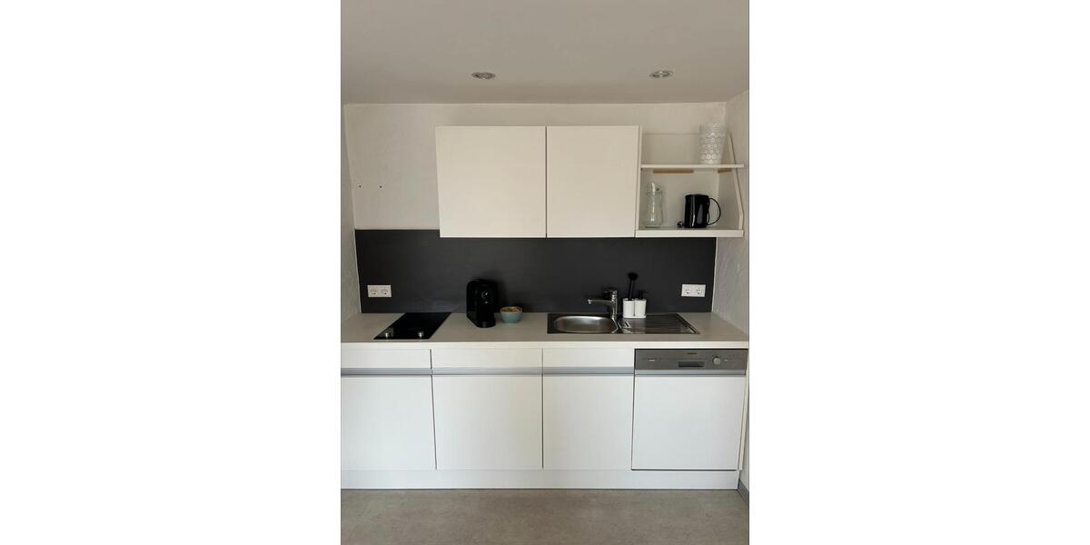 Wohnen auf Zeit Neuffen - 2 Zimmer, 42 m&sup2;, 670&euro; | Angebot:25982113