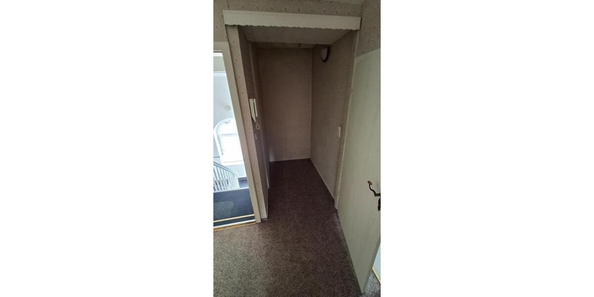 Dachgeschoßwohnung Roßleben-Wiehe Wiehe - 3 Zimmer, 125 m&sup2;, 400&euro; | Angebot:23283919