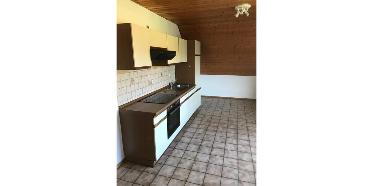 Dachgeschoßwohnung Neunburg vorm Wald - 2 Zimmer, 65 m&sup2;, 450&euro; | Angebot:24845568