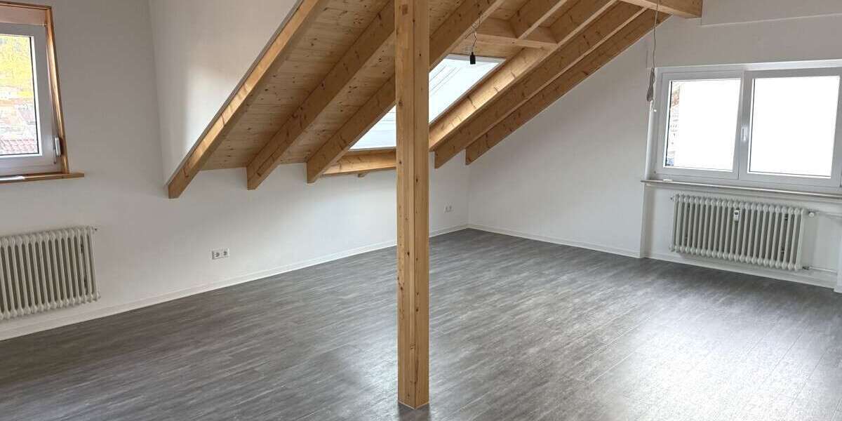 Etagenwohnung Deggingen - 3 Zimmer, 73 m&sup2;, 800&euro; | Angebot:24721155