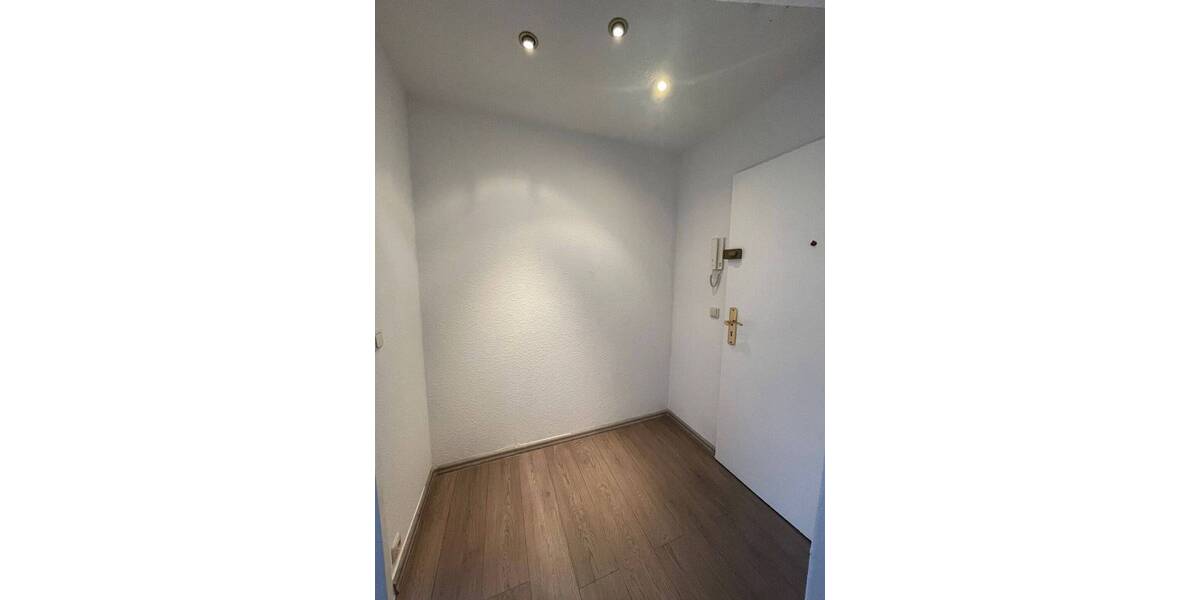 Etagenwohnung Brandenburg an der Havel Neustadt - 2 Zimmer, 34 m&sup2;, 346&euro; | Angebot:25996120