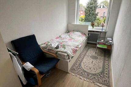 Zimmer 12m² Rahlstedt, U-Bahn U1 10 min, Jobcenter passend zimmer