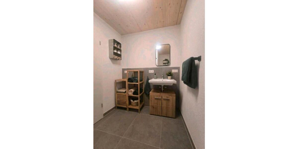 Erdgeschoßwohnung Wald - 2.5 Zimmer, 70 m&sup2;, 1.089&euro; | Angebot:26415163