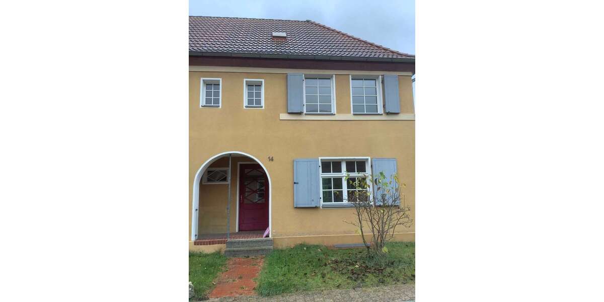 Haus zum Mieten in Gräfenhainichen 795 € 79.44 m² 3 zimmer