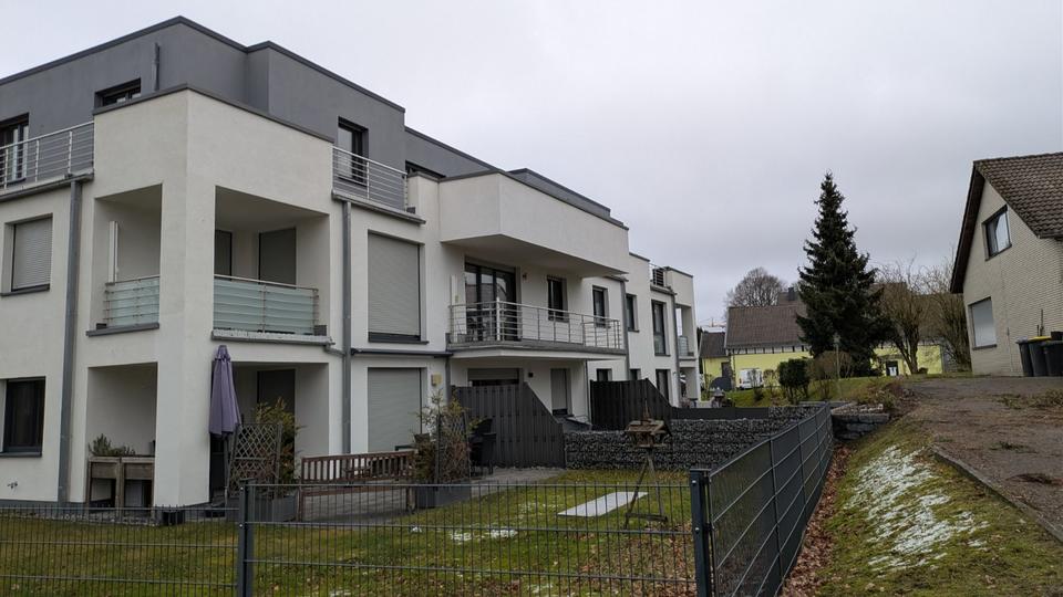 Etagenwohnung Simmerath - 2 Zimmer, 66 m&sup2;, 780&euro; | Angebot:25616601