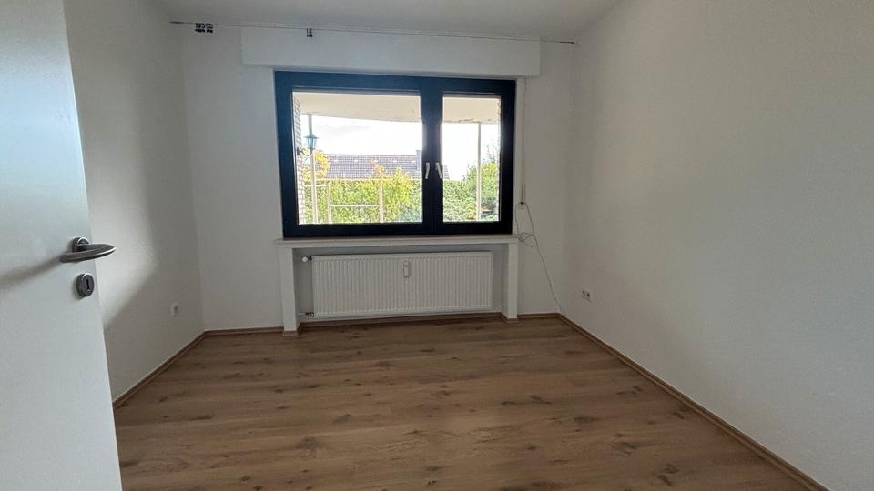 Maisonettenwohnung Warstein - 5 Zimmer, 145 m&sup2;, 1.100&euro; | Angebot:26700880