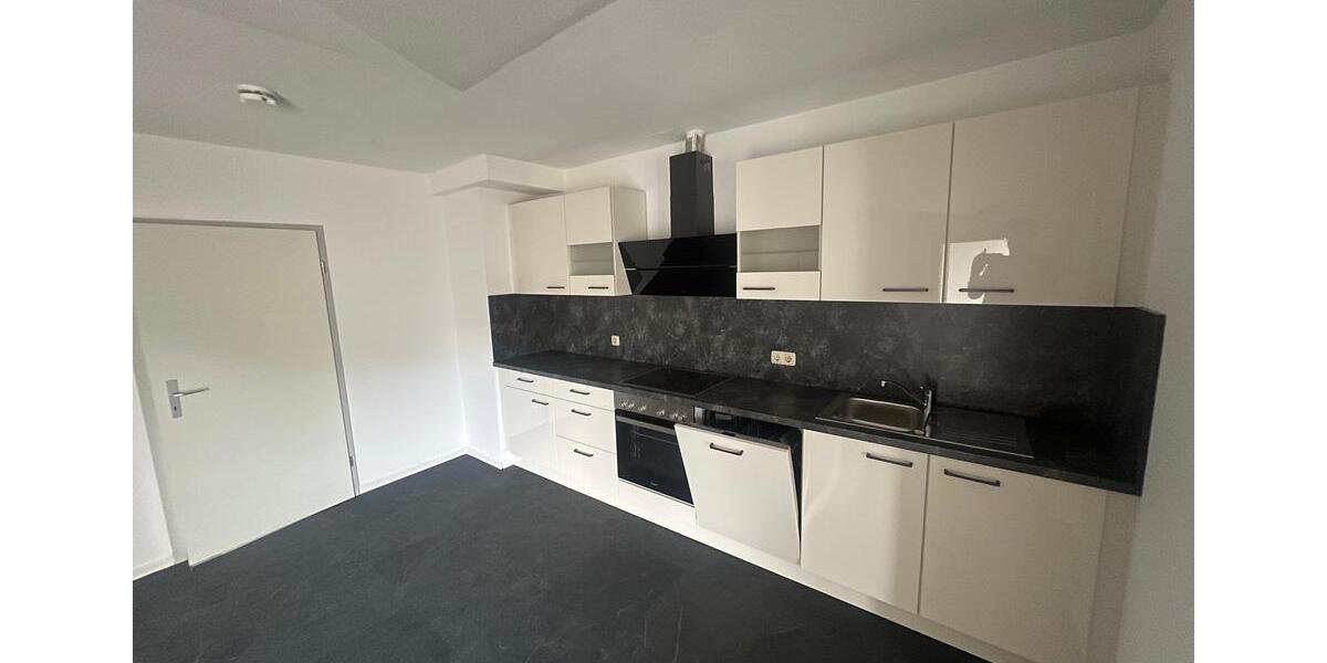 Etagenwohnung Magdeburg - 4 Zimmer, 92 m&sup2;, 887&euro; | Angebot:20606573