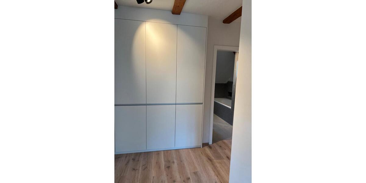 Dachgeschoßwohnung Hohenberg an der Eger - 2 Zimmer, 79 m&sup2;, 895&euro; | Angebot:26060920