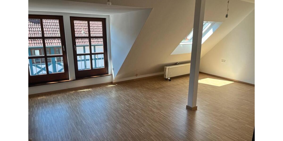 Dachgeschoßwohnung Bad Sooden-Allendorf Allendorf - 1 Zimmer, 37 m&sup2;, 350&euro; | Angebot:24662791