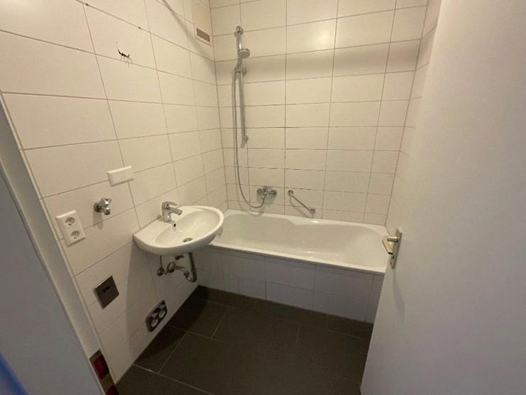 Dachgeschoßwohnung Esslingen am Neckar Pliensauvorstadt - 2 Zimmer, 52 m&sup2;, 477&euro; | Angebot:25960097