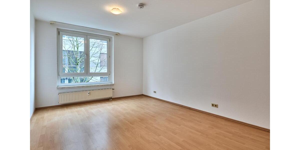 Etagenwohnung Rüsselsheim am Main - 4 Zimmer, 120 m&sup2;, 1.950&euro; | Angebot:24884245