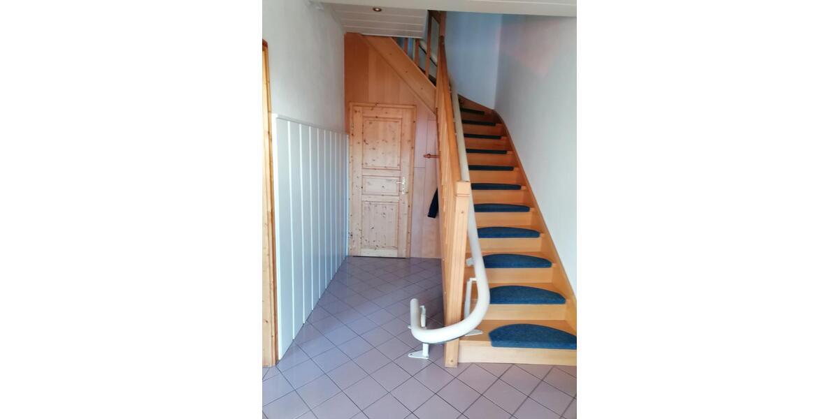 Doppelhaushälfte Waldkappel - 5 Zimmer, 157 m&sup2;, 1.340&euro; | Angebot:25989142