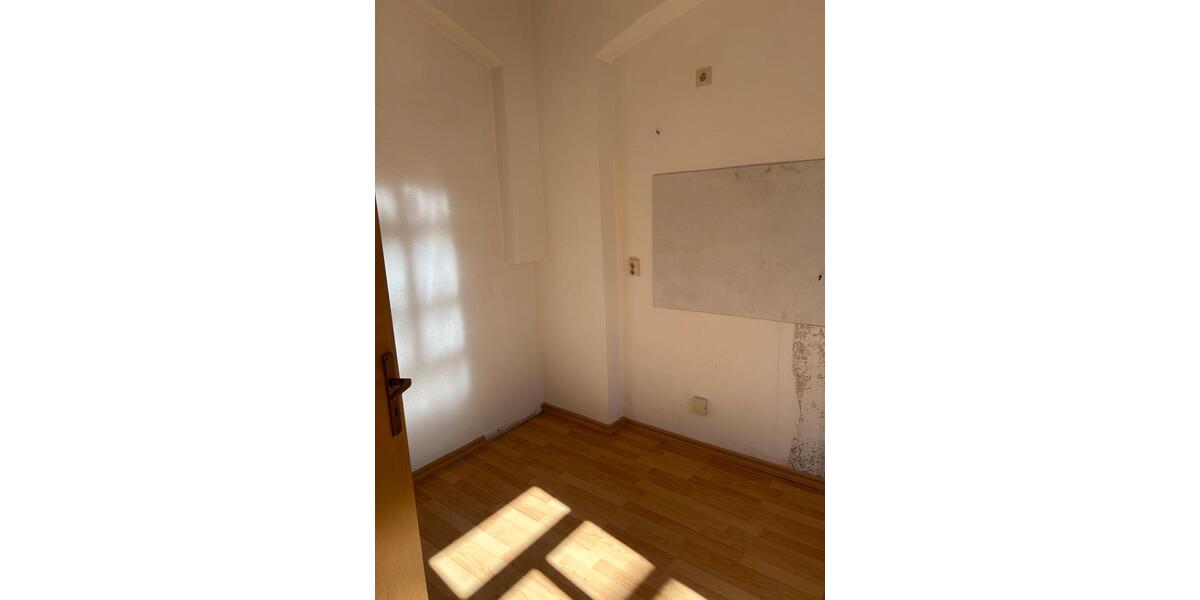 Etagenwohnung Leisnig - 2 Zimmer, 350&euro; | Angebot:22084387