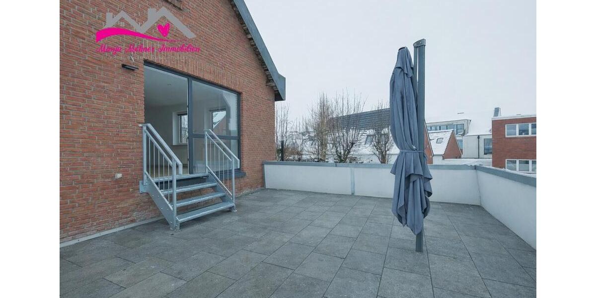 Maisonettenwohnung Jever - 4 Zimmer, 151 m&sup2;, 1.250&euro; | Angebot:25567927
