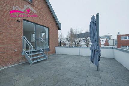 Wohnung Jever - 4 Zimmer, 151 m&sup2;, 1.250&euro; | Angebot:25567927